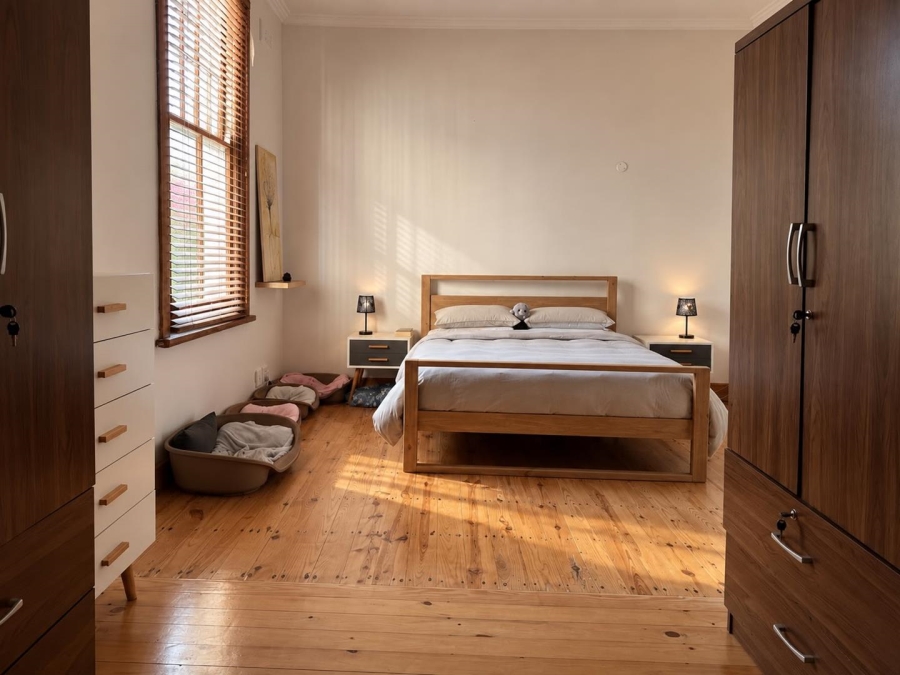 3 Bedroom Property for Sale in Sea Point Western Cape